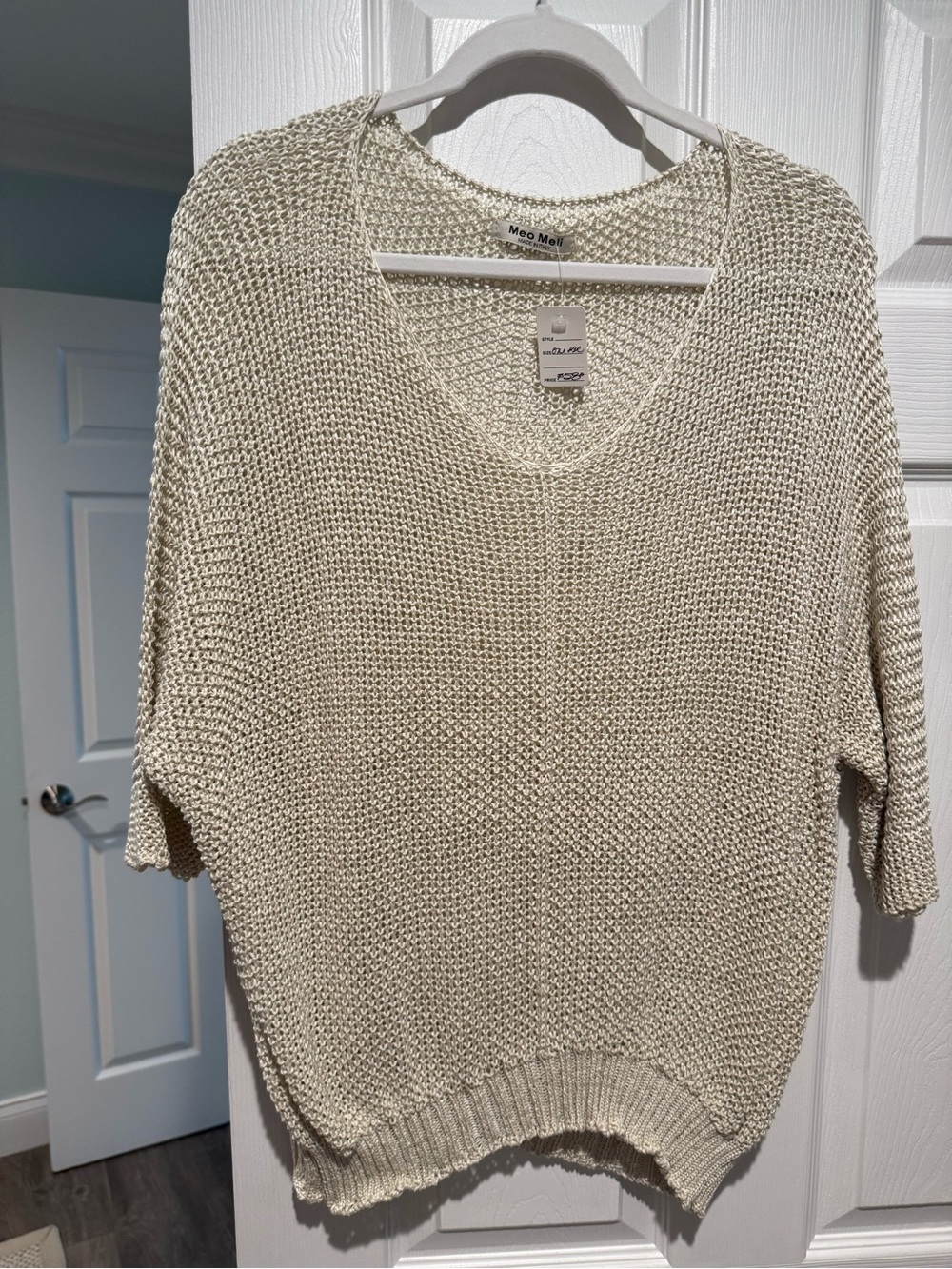 Meo Meli Cream Scoop Neck Knit Pullover